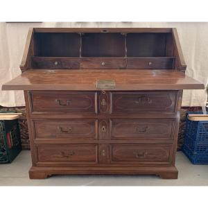 Bureau à plateau , époque Transition Louis XV/Louis XVI. Italie mi 18ème siècle