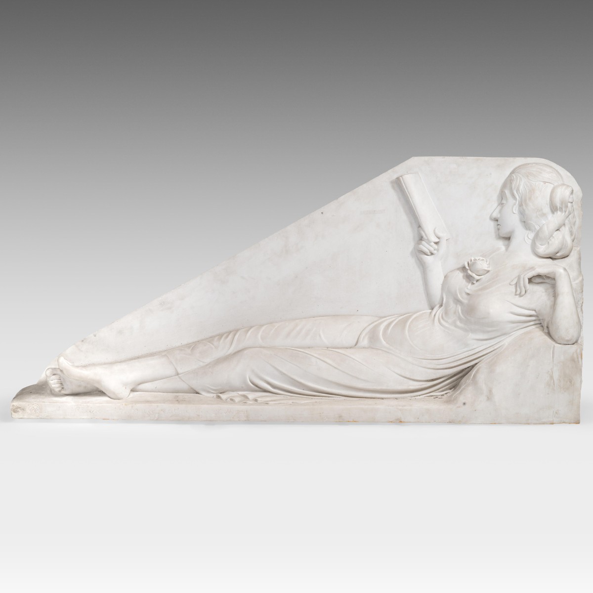 Relief en marbre de Carrare