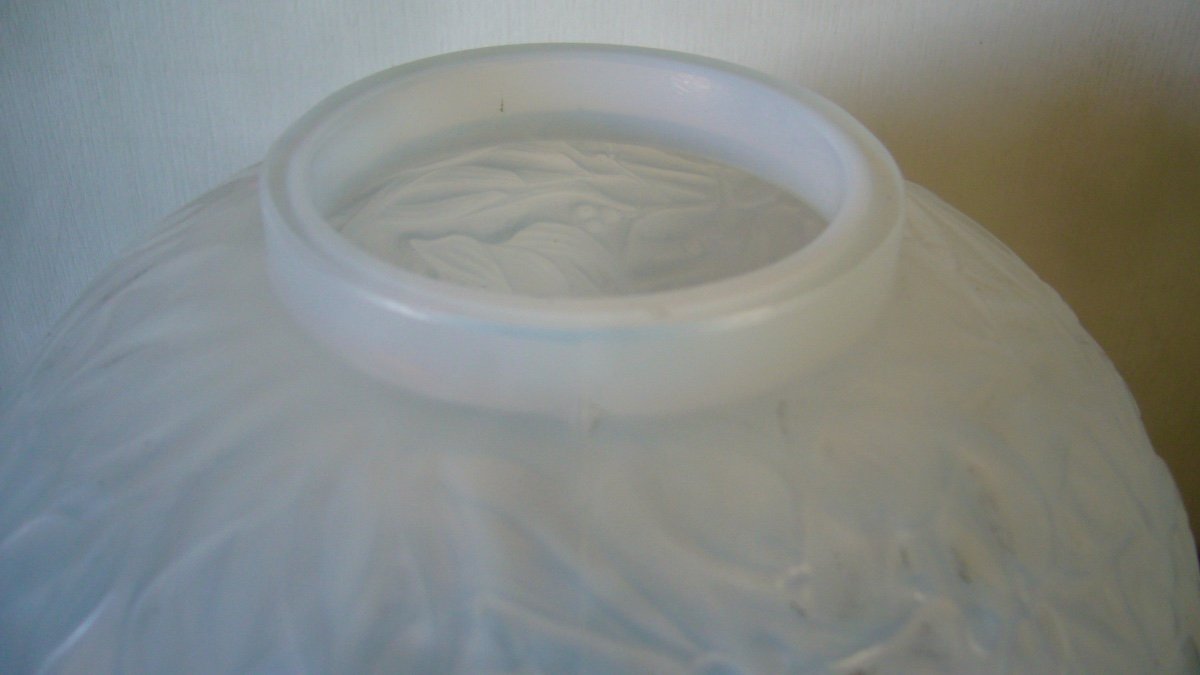 Gui Opalescent Vase By René Lalique, Circa 1920-photo-2