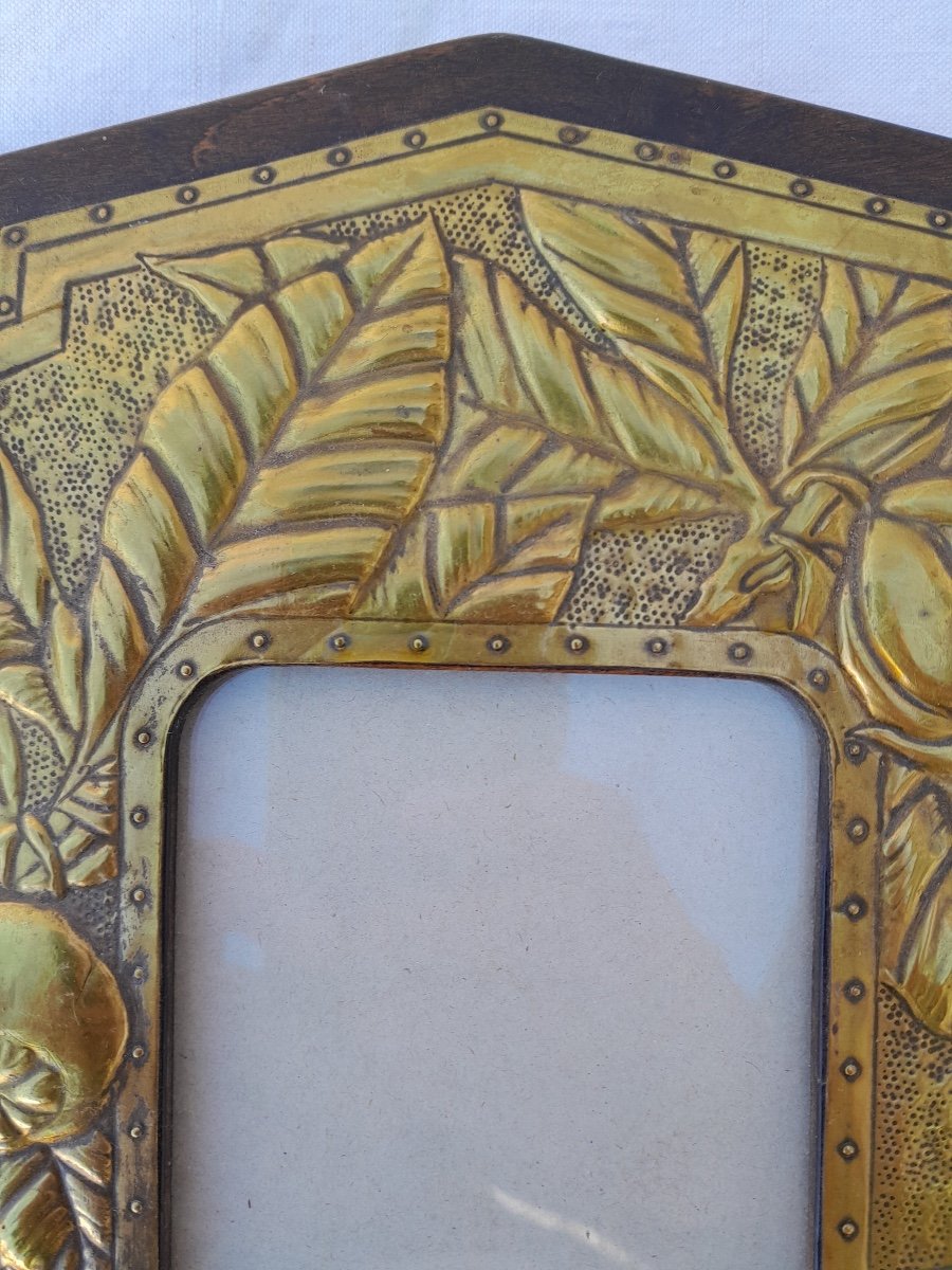 Small Frame In Wood And Repoussé Brass, Art Nouveau.-photo-1