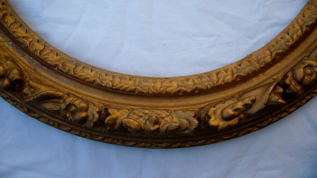 Oval Frame In Louis XIII Carved Oak-photo-4