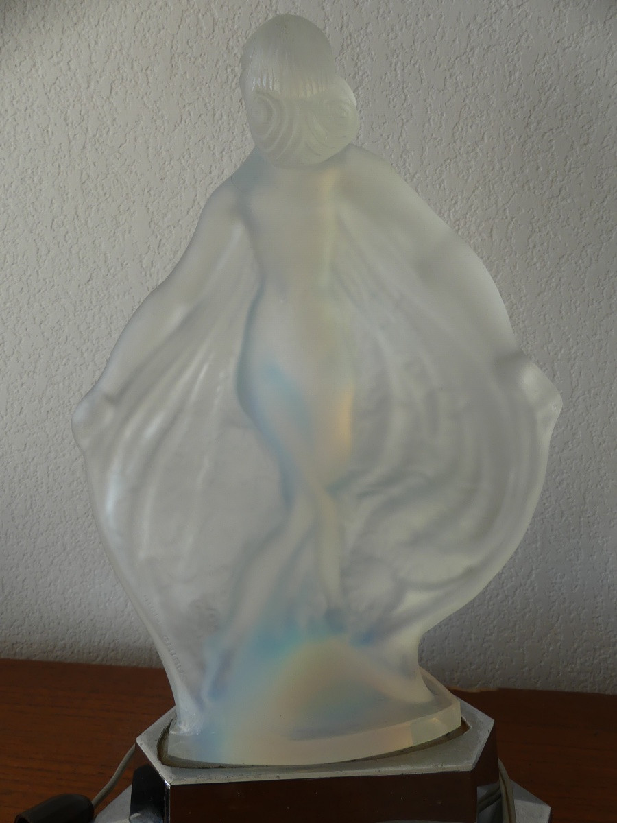 Veilleuse, lampe signée SABINO, verre opalescent, art déco, XX ème-photo-1
