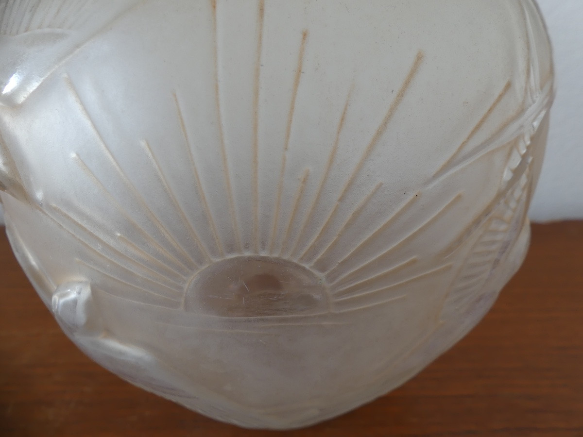 vase en verre de sabino, vers 1930, art déco.-photo-1
