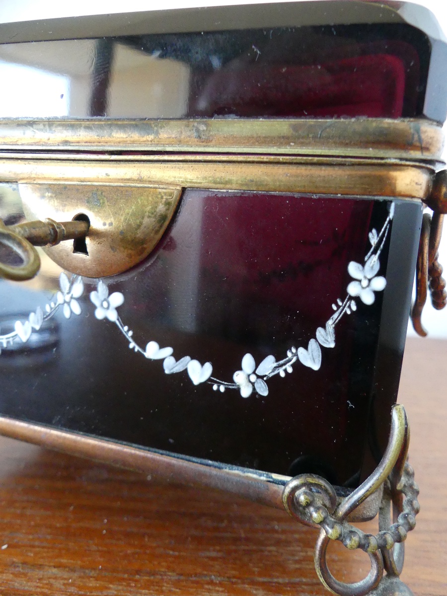 Enameled Opaline Jewelry Box, Restoration Period, 19th Century-photo-4