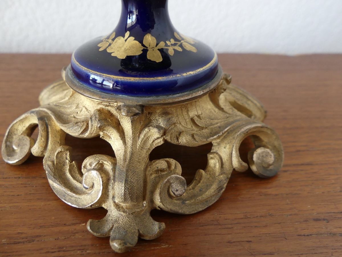 Porcelain Ewer With Bronze Mountings, Late 19th Century.-photo-3