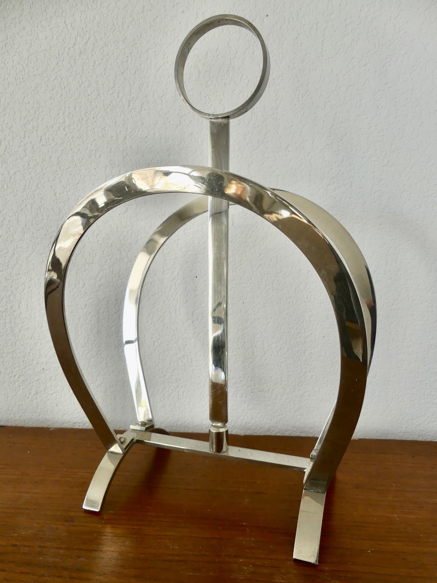 Porte revue en metal chromé, vers 1970.-photo-2