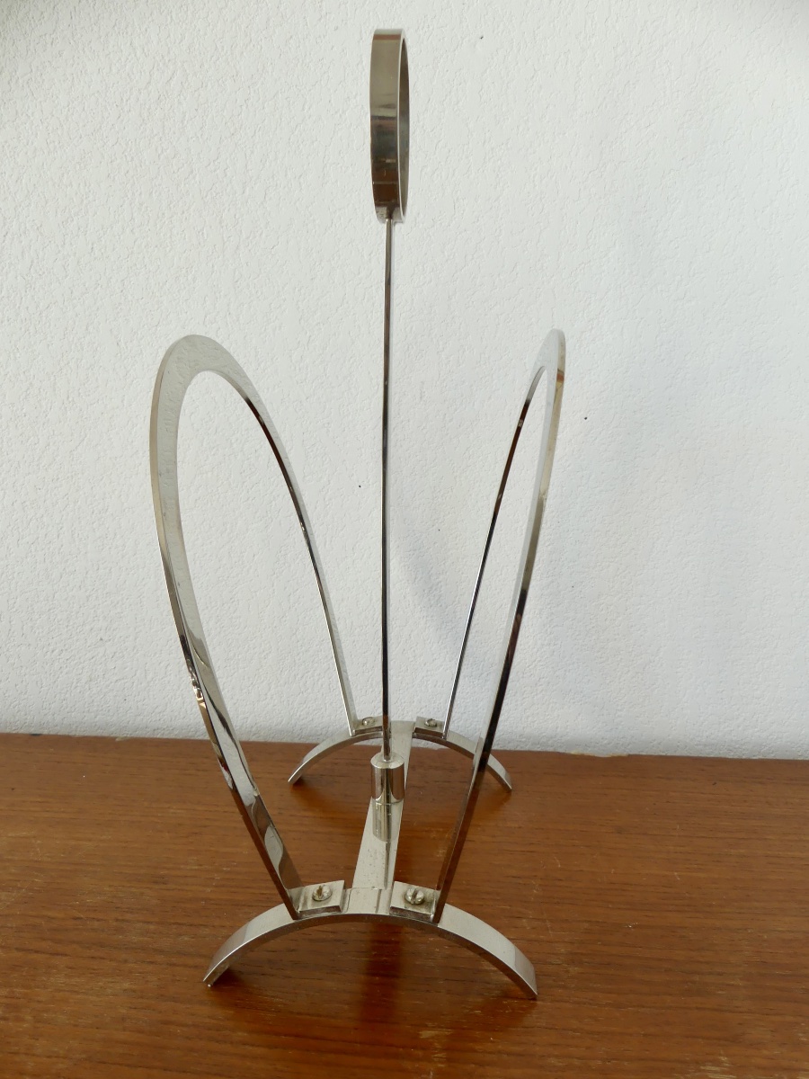 Porte revue en metal chromé, vers 1970.-photo-3