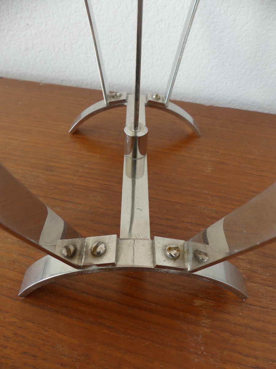 Porte revue en metal chromé, vers 1970.-photo-4