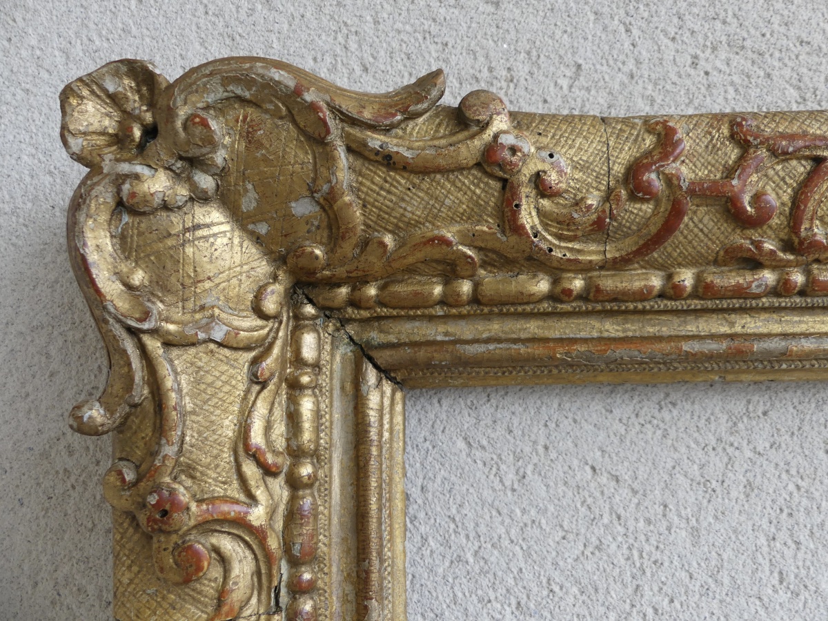Cadre en chêne doré, époque Louis XIV, XVIIIème.-photo-1