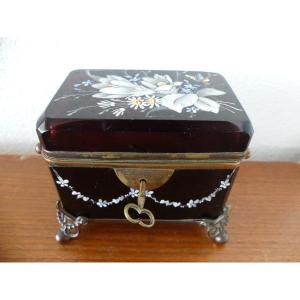 Coffret à bijoux en opaline émaillée, époque restauration, XIX ème