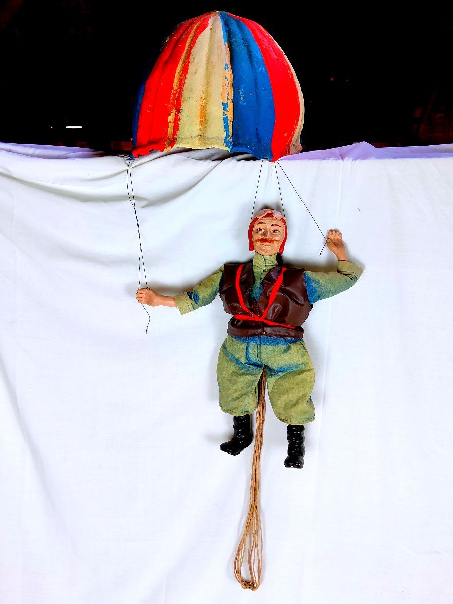 Ancienne Et Imposante Marionnette De Parachutiste Français