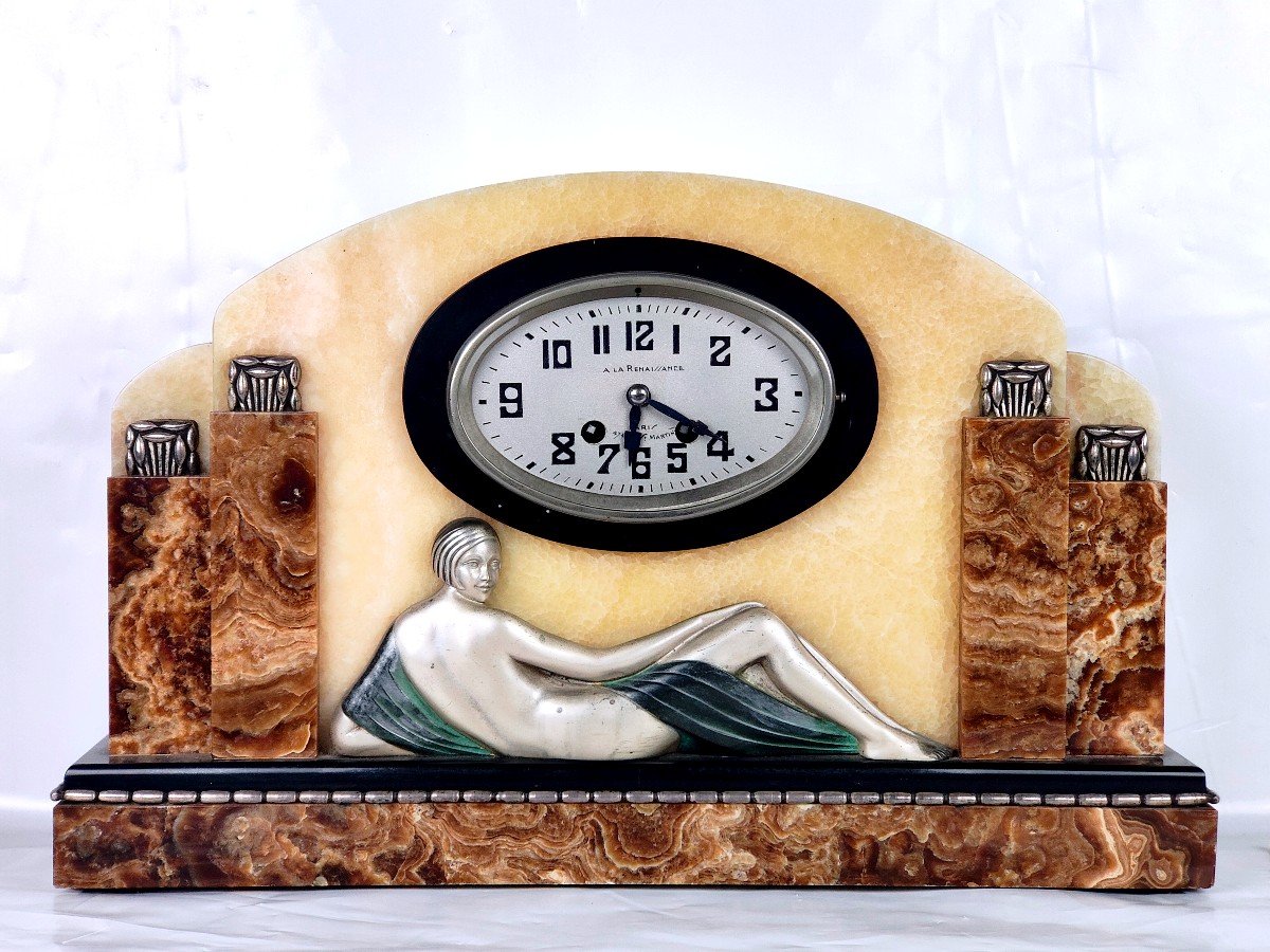 Sublime Art Deco Clock Circa 1925