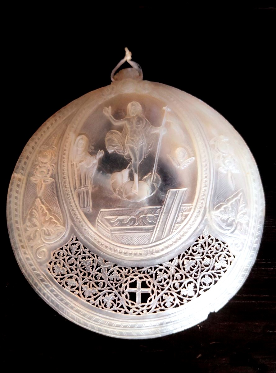 Jerusalem Mother-of-pearl Medallion—early 19th Century
