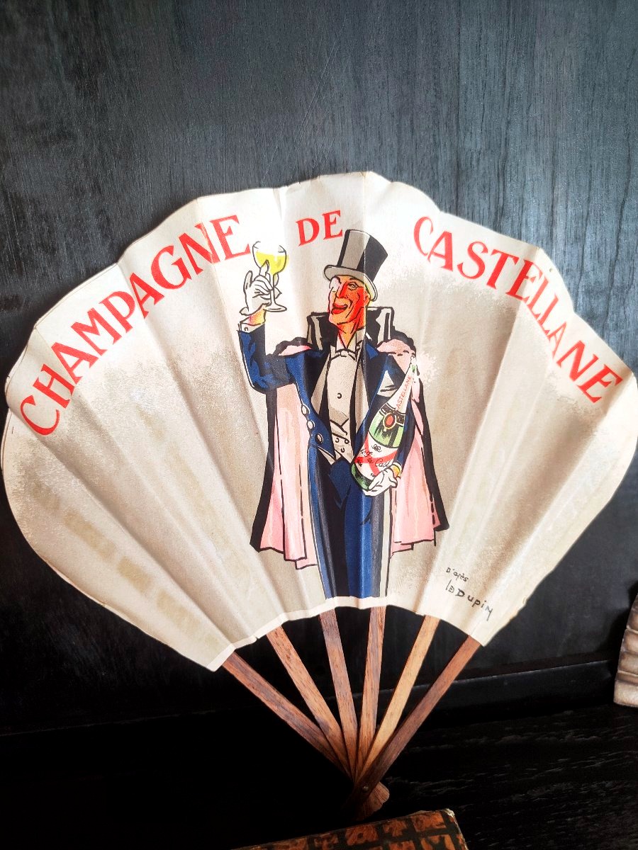 Set Of Promotional Fans In A Japanese Style, Early 20th Century.-photo-2