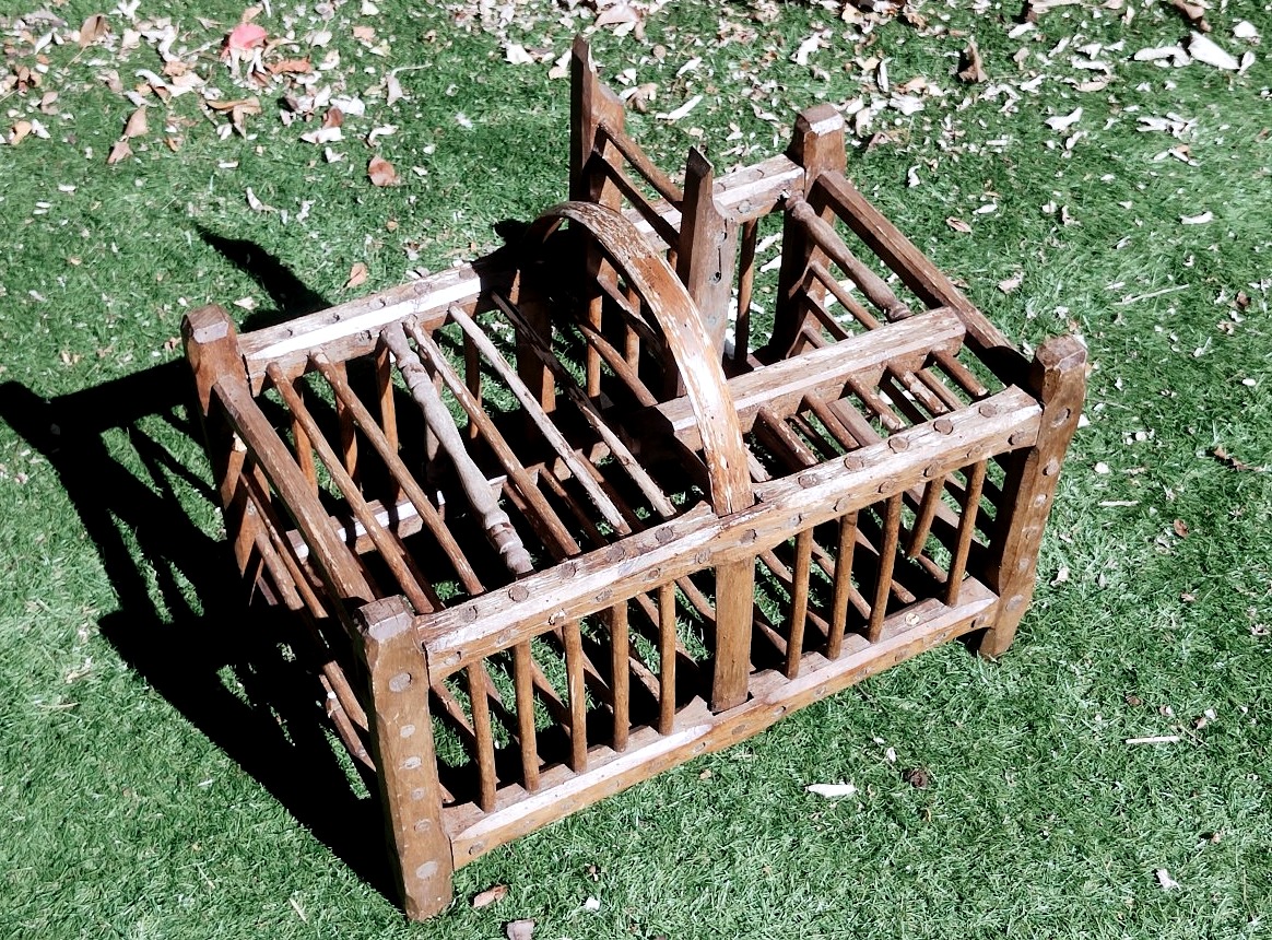 19th-century Folk Art - France - Chicken Coop-photo-7