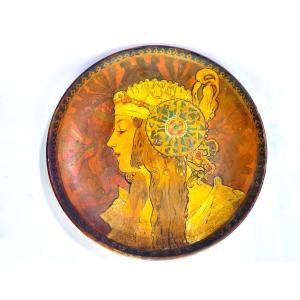 Alfons Mucha : Exceptionnel Plat Décoratif En Terre Cuite "portrait Byzantin" 