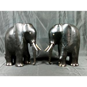 Pair Of Art Deco Elephants In Ebony - Circa 1930