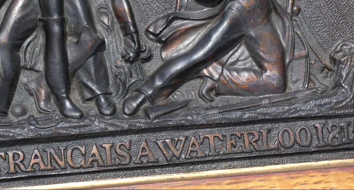 Bas Relief En Bronze Patiné , Souvenir Napoléonien , Bataille De Waterloo , Premier Empire XIXe-photo-2