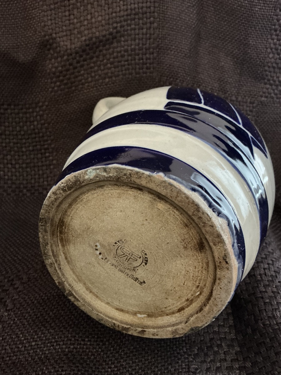 Malicorne Pitcher-photo-2