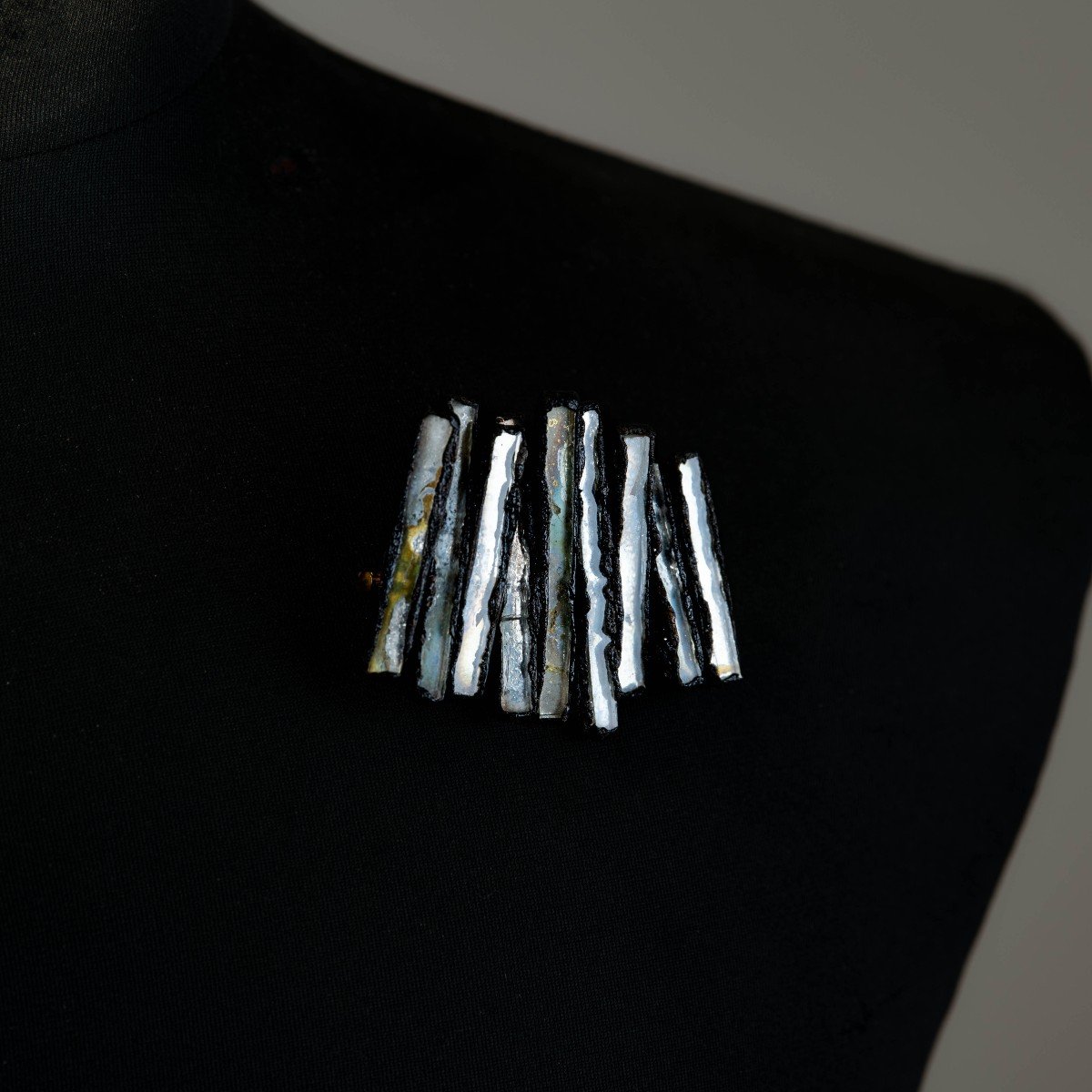Broche En résine de Talosel De Line Vautrin Signé Roi, France, 1960-photo-3