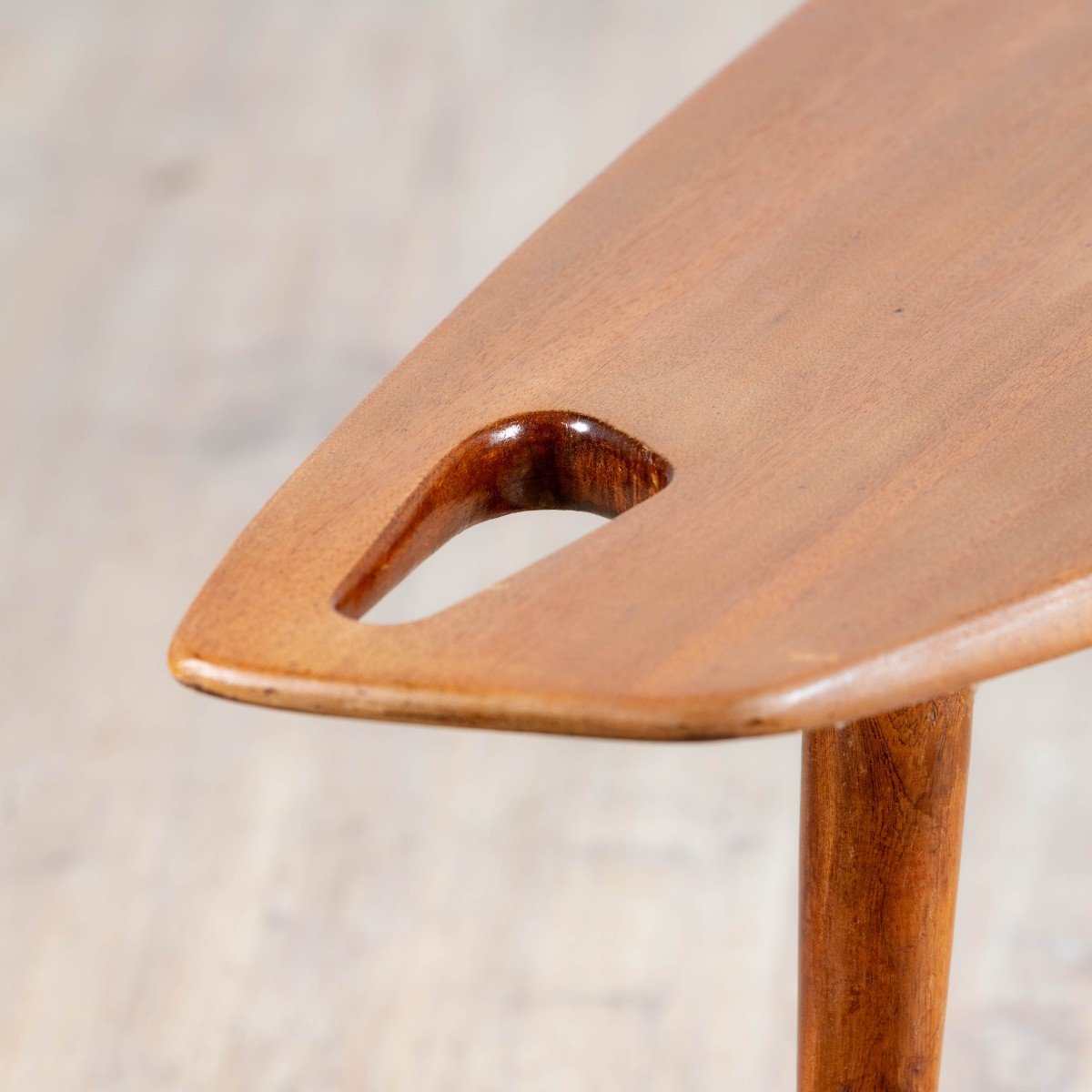 Table Basse Tripodes En Acajou De Pierre Cruège, 1953-photo-7