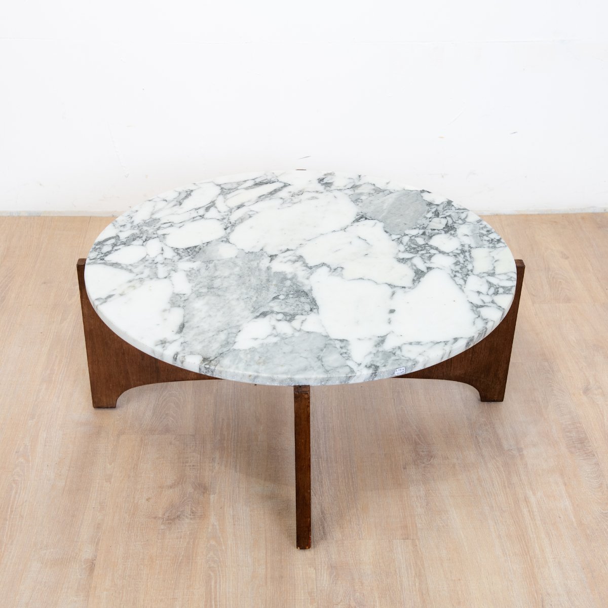 Table Basse Ronde en Marbre par Hugues Poignant, 1970-photo-3