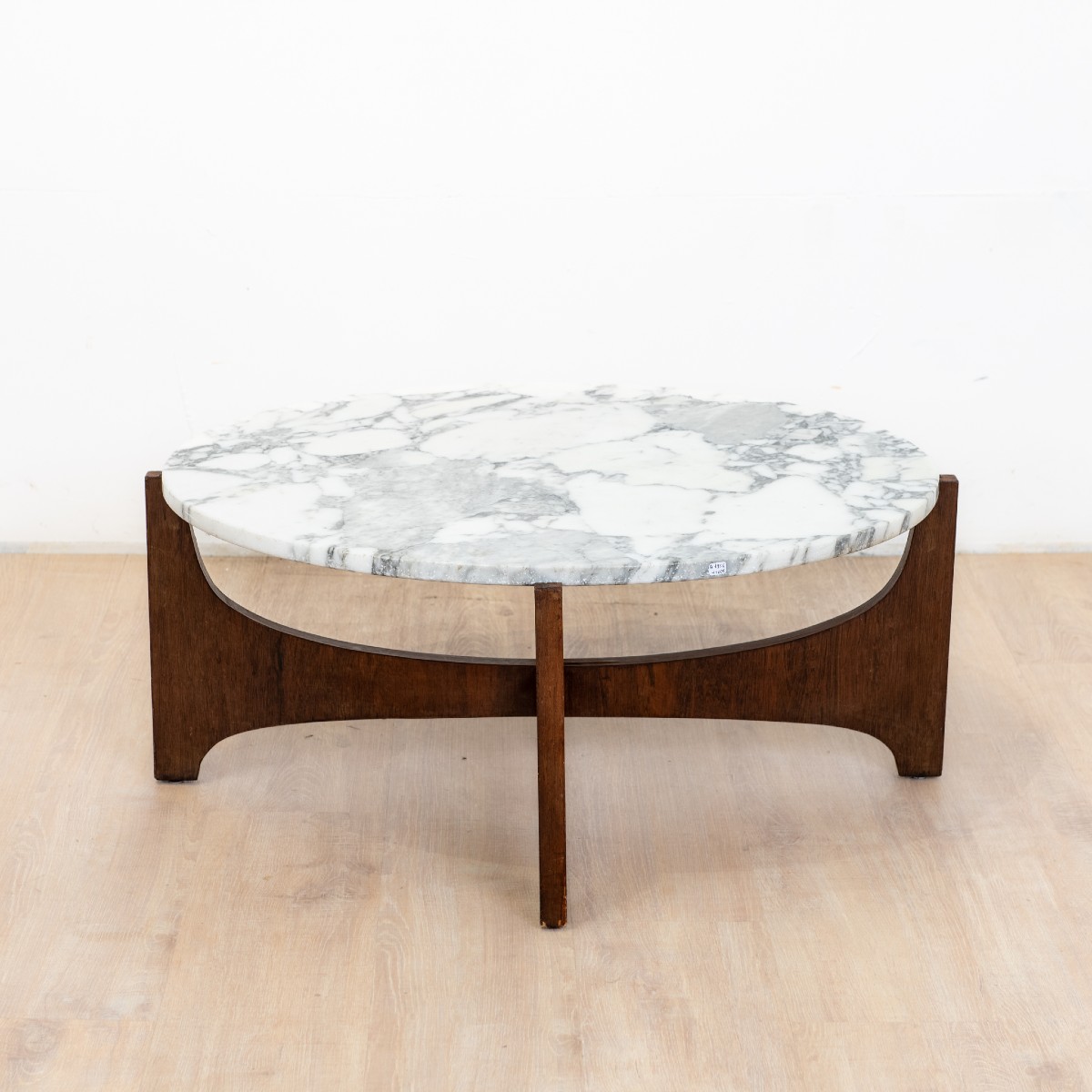Table Basse Ronde en Marbre par Hugues Poignant, 1970