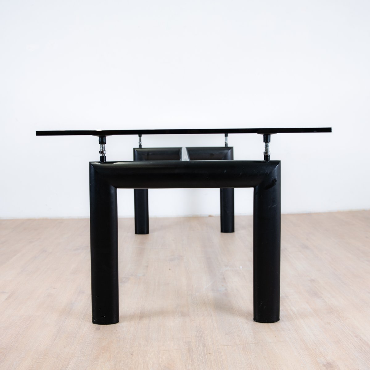 Table de Salle à Manger Lc 6 par Le Corbusier pour Cassina-photo-5