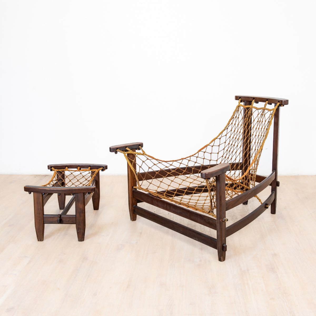 fauteuil "jacanda" et Ottomane par Jean Gillon, Brésil, 1960s-photo-3