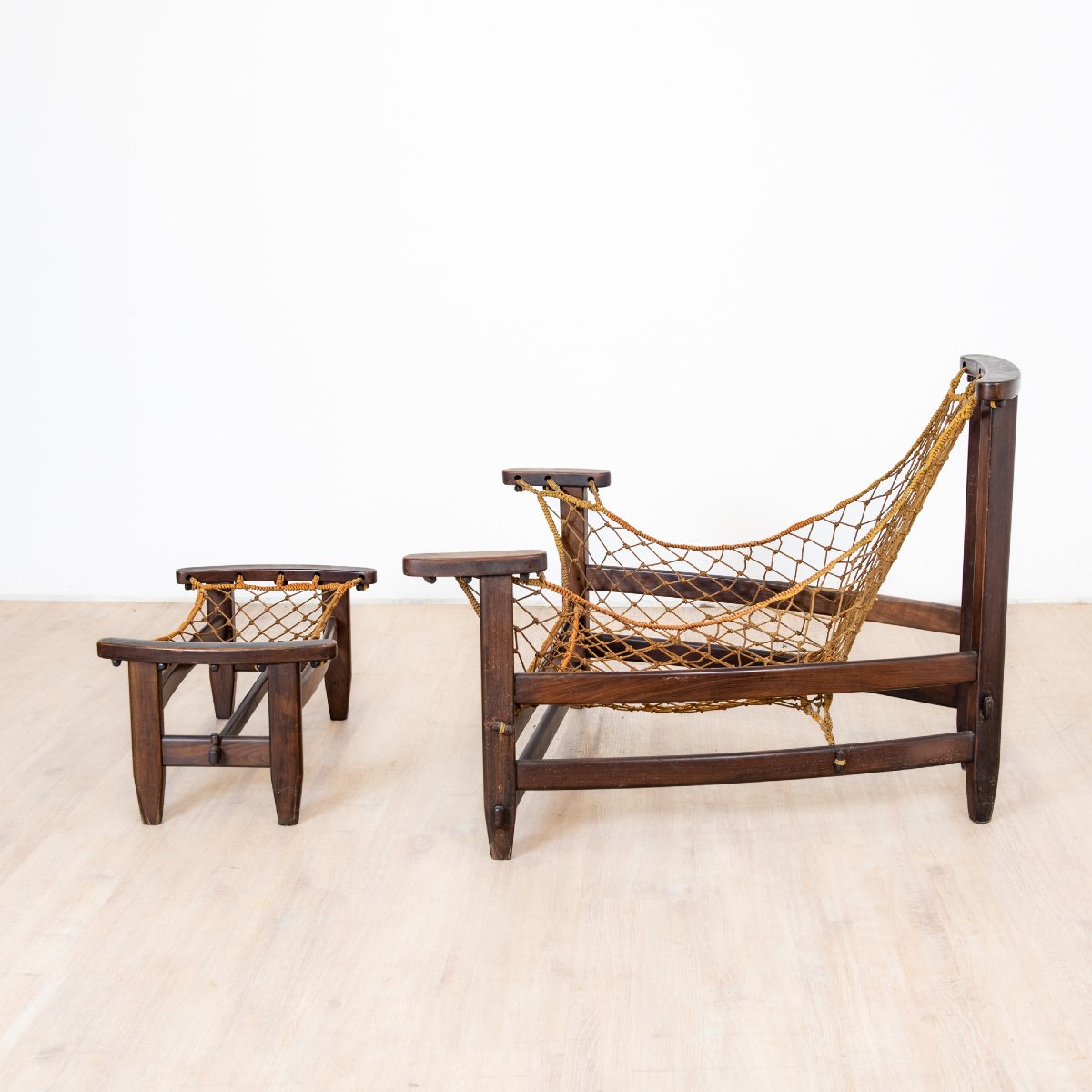 fauteuil "jacanda" et Ottomane par Jean Gillon, Brésil, 1960s-photo-4