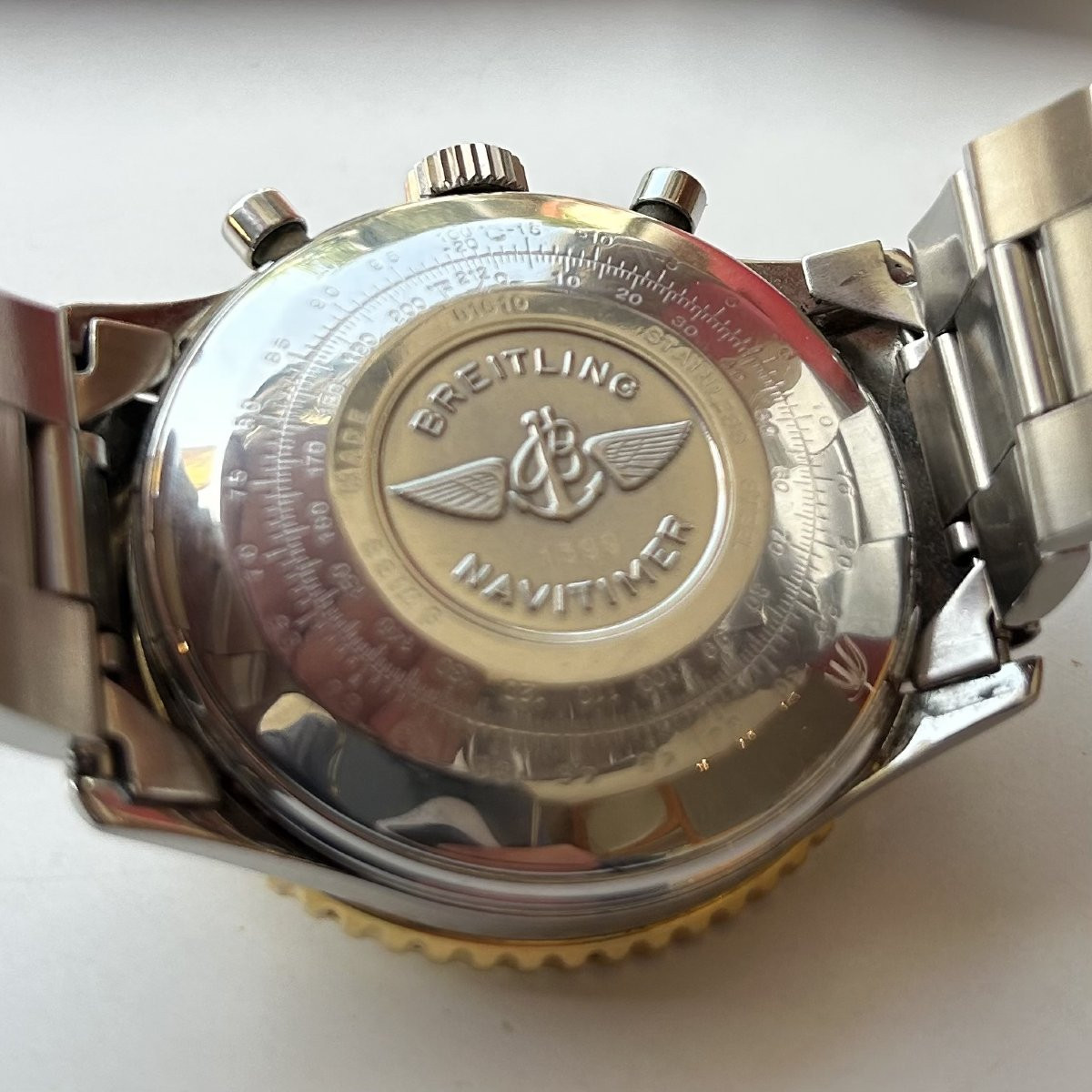 Breitling Old Navitimer Gold And Steel Calibre Eta 7750 Ref 1399 N°81610 From 1985 White Background-photo-2