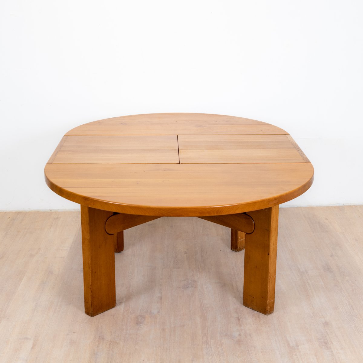 Table ronde en orme avec rallonge de Maison Regain, 1985-photo-4