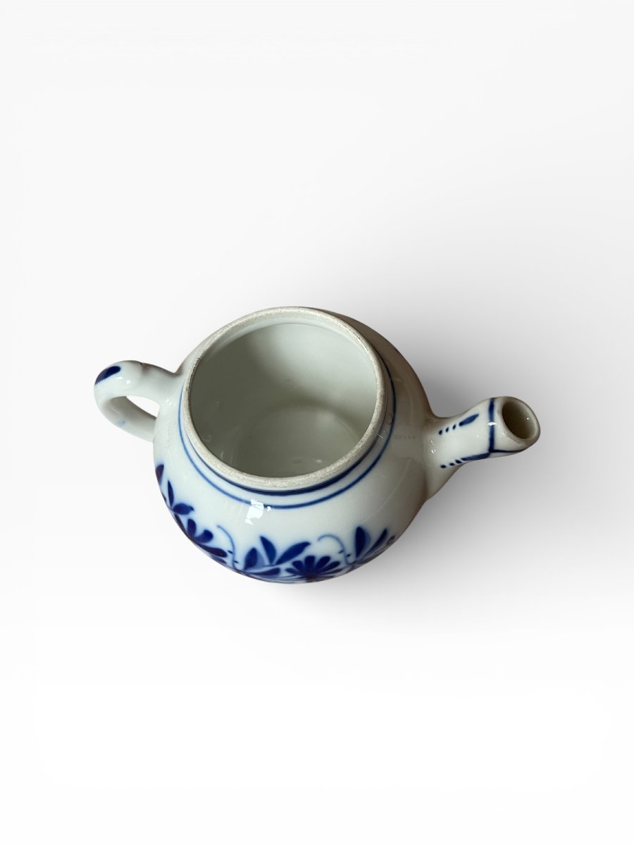 Bayeux Porcelain Teapot-photo-4