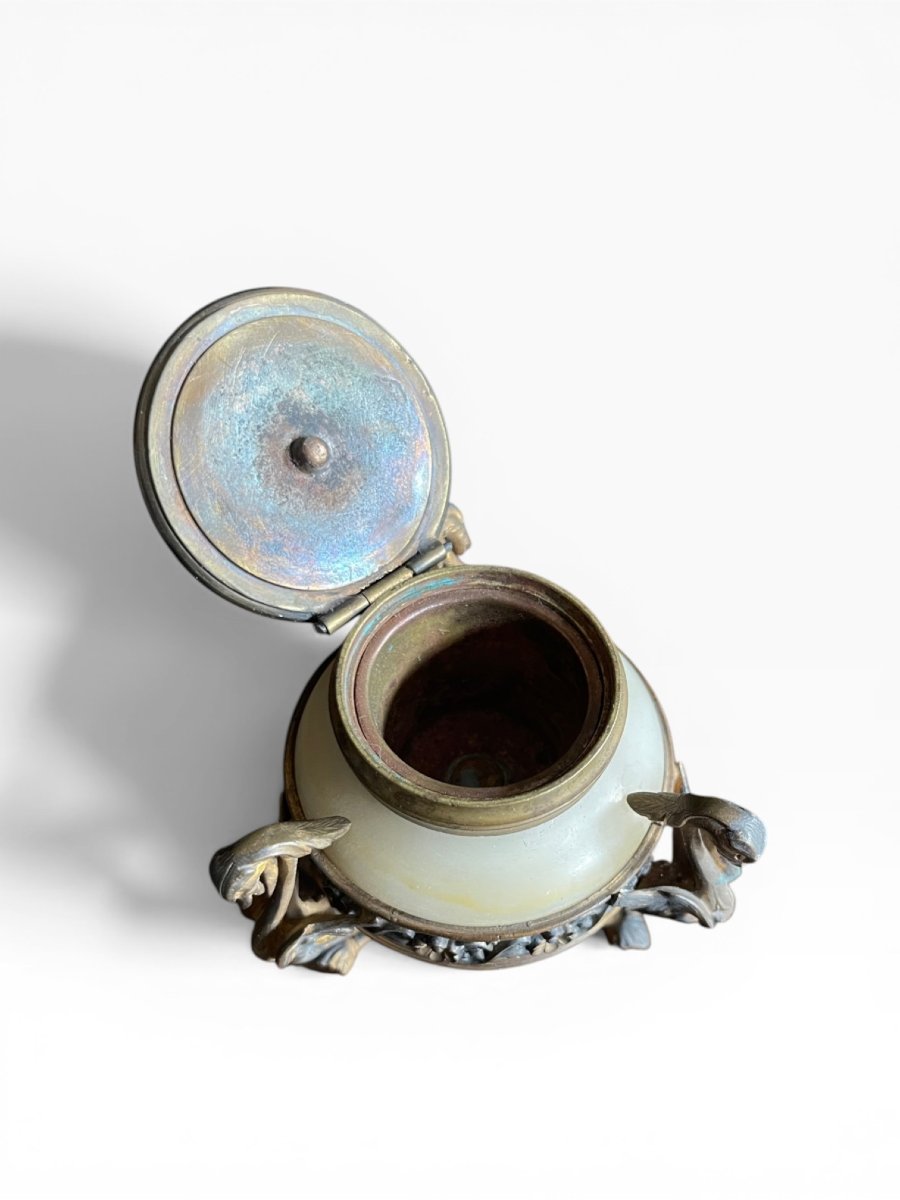 Alabaster And Bronze Inkwell, Decorated With Swans – 19th Century-photo-2