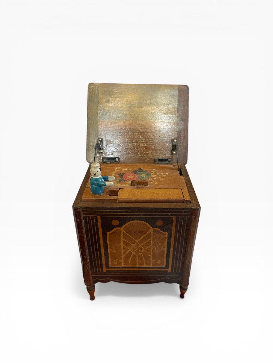 Antique Marquetry Wood Music Box, Early 20th Century