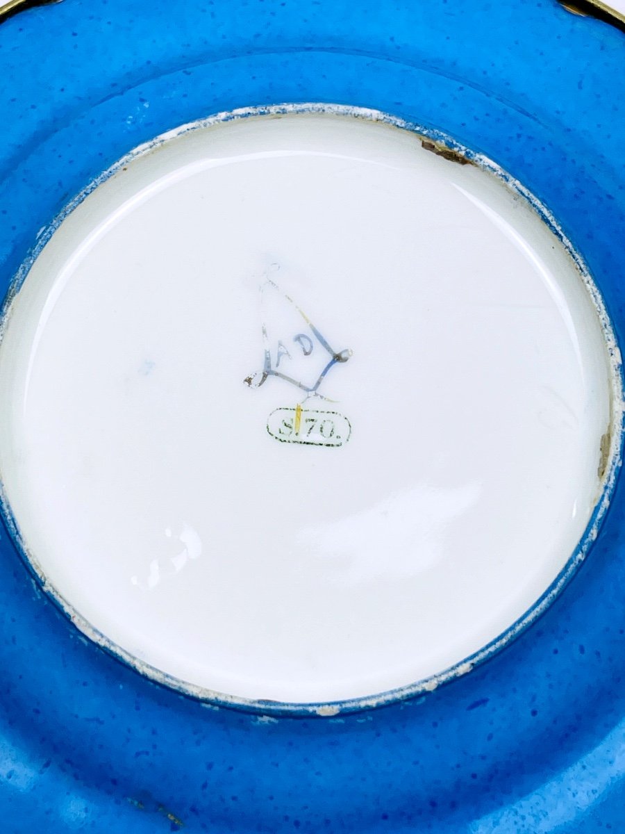 Small Sèvres Porcelain Plate S. 70-photo-6