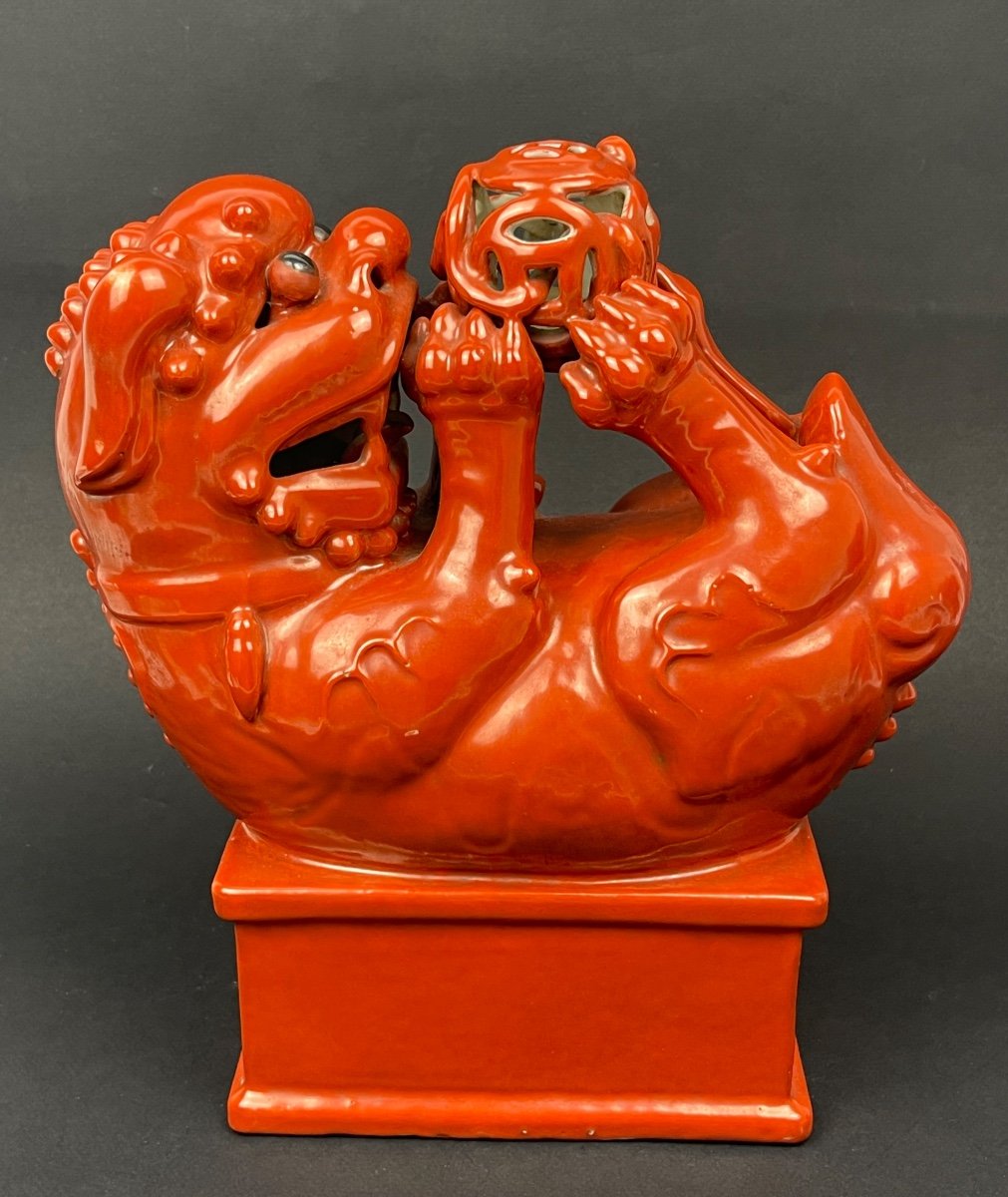 Pair Of Qing Dynasty Coral Porcelain Foo Dogs-photo-1