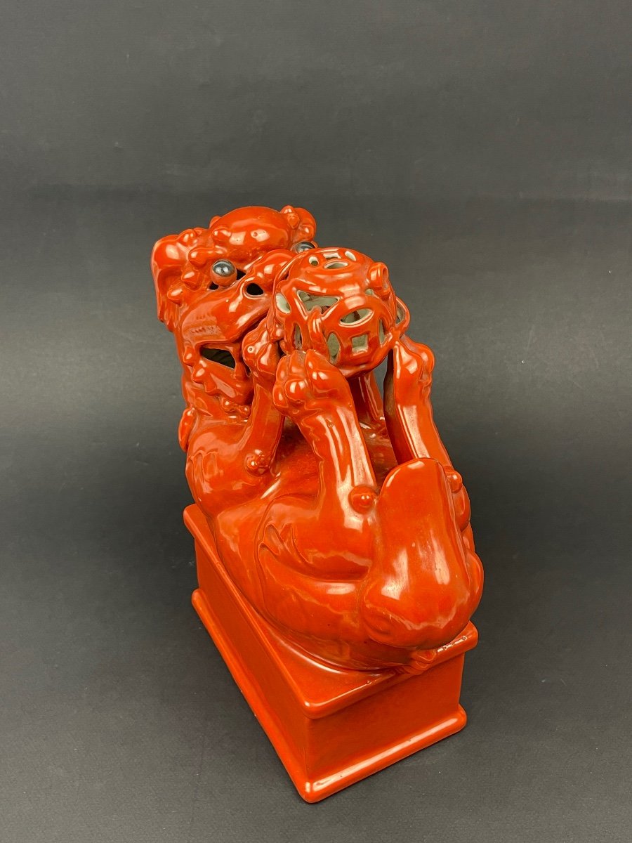 Pair Of Qing Dynasty Coral Porcelain Foo Dogs-photo-8