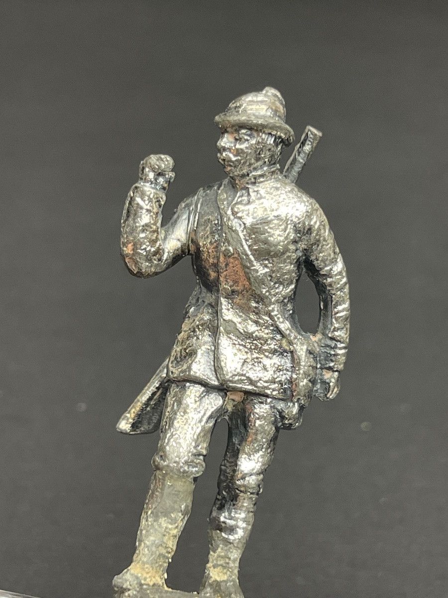 Saleron En Cristal Saint-louis, Figurine De Chasseur ou de soldat en bronze argenté-photo-4