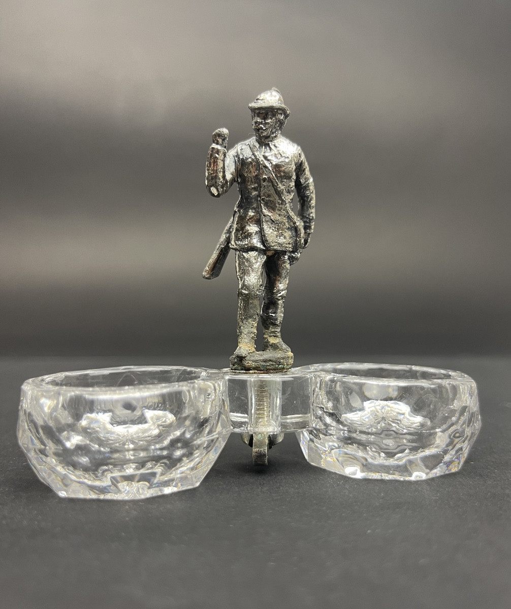 Saleron En Cristal Saint-louis, Figurine De Chasseur ou de soldat en bronze argenté