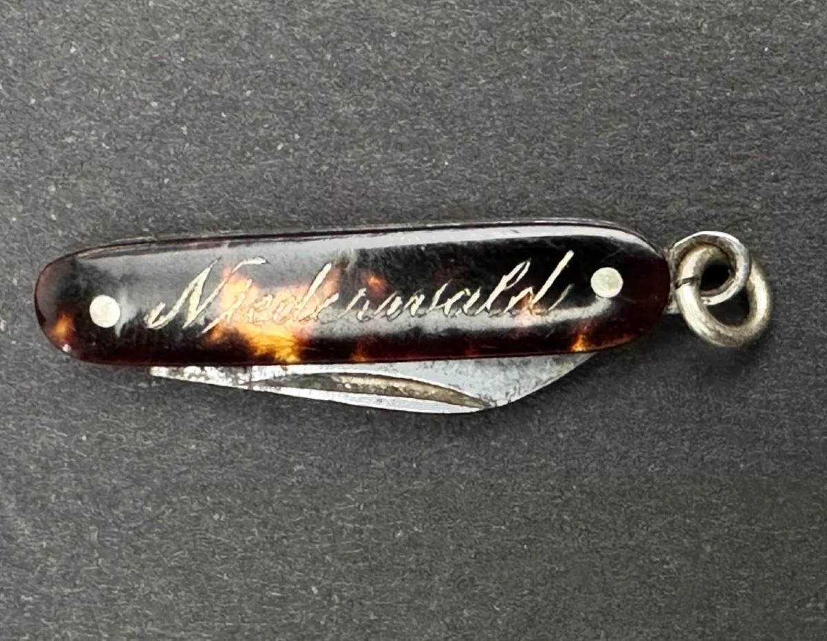 Very Small Miniature Tortoiseshell Folding Knife Or Pocket Knife, Travel Souvenir-photo-3