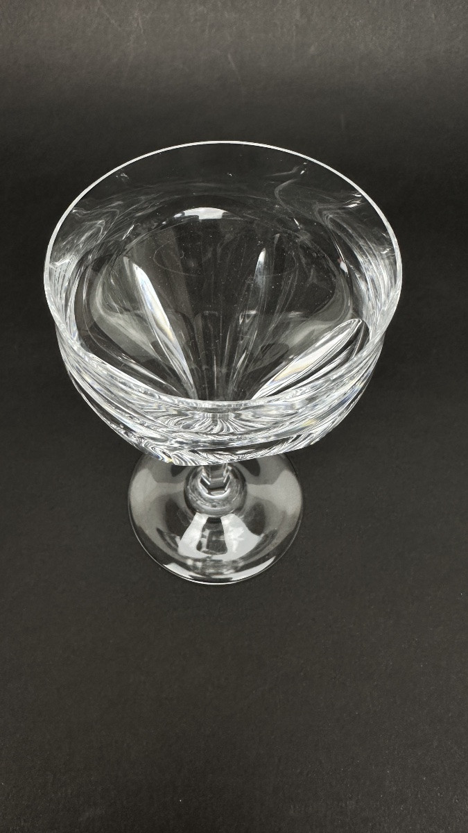 Baccarat, Suite De 9 Verres à Porto Modèle Duchesse De Dino-photo-1
