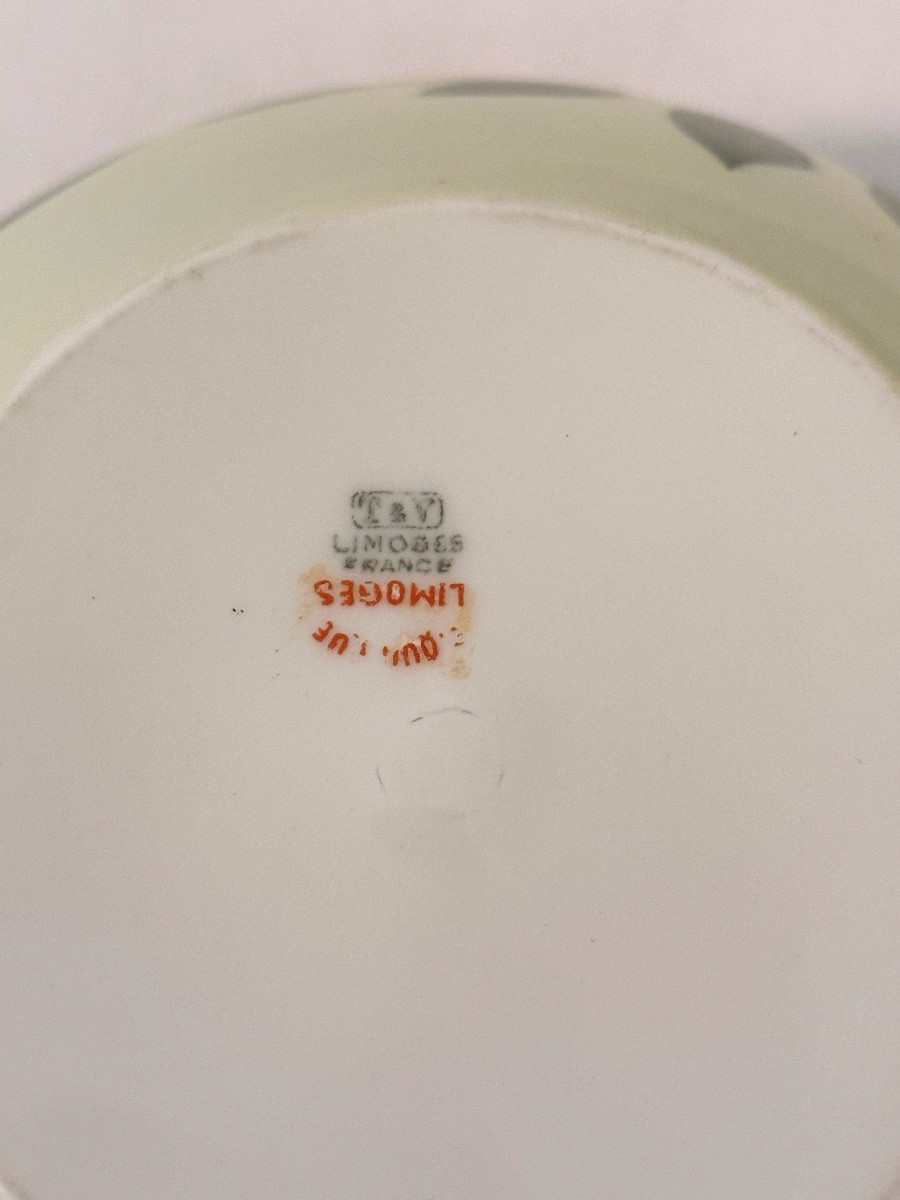 Limoges Porcelain Vase T & V - Tressemann & Vogt - Maury Limoges-photo-4