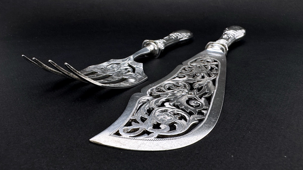 19th Century Fish Serving Cutlery-photo-2