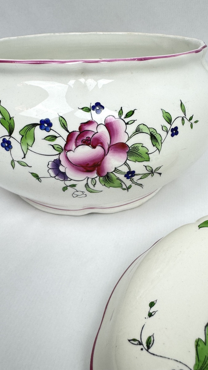 Boch Frères, La Louvière, Soup Tureen With Floral Decoration-photo-1