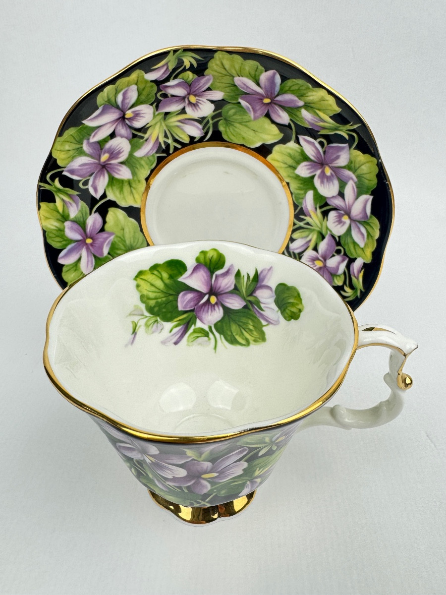 Suite de 6 tasses à thé Royal Albert, modèle Provincial Flowers-photo-8