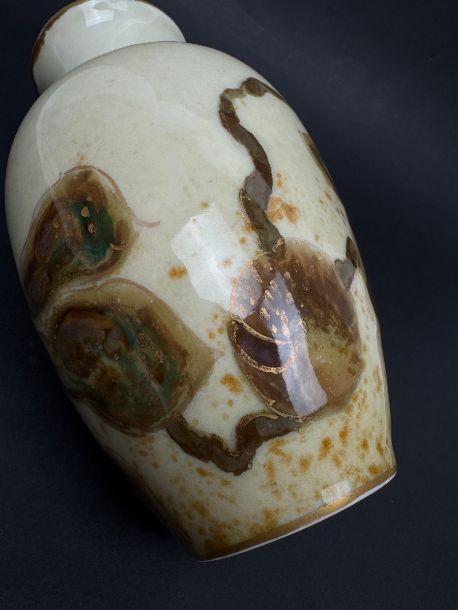 Tharaud Limoges – Vase en porcelaine de Limoges édécor de feuilles de marronnier-photo-1