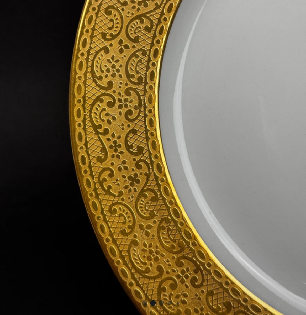 Assiette plate en porcelaine de Limoges – Old Abbey n°2-photo-2