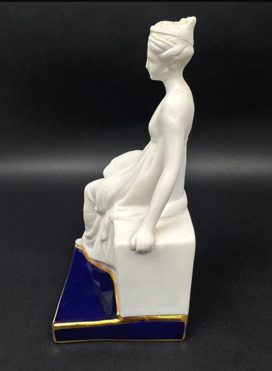 Camille  Tharaud Limoges – Biscuit, femme à l’antique-photo-2