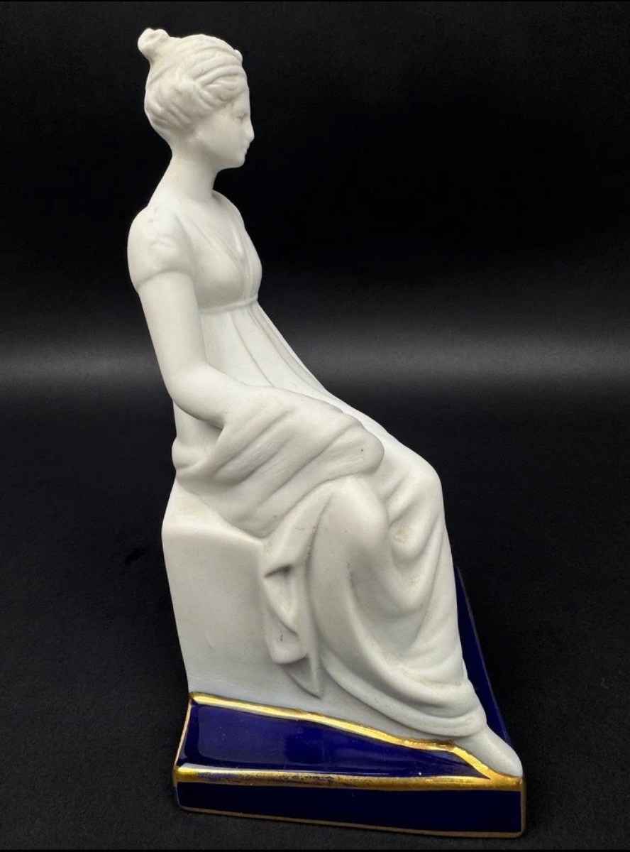 Camille  Tharaud Limoges – Biscuit, femme à l’antique-photo-3
